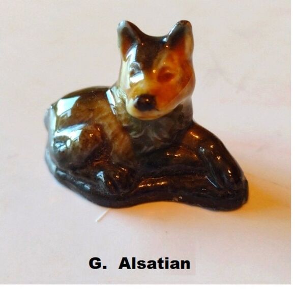 Vintage Wade Whimsies Collectibles Lot of 8 Dog‎ Figurines - Picture 8 of 8